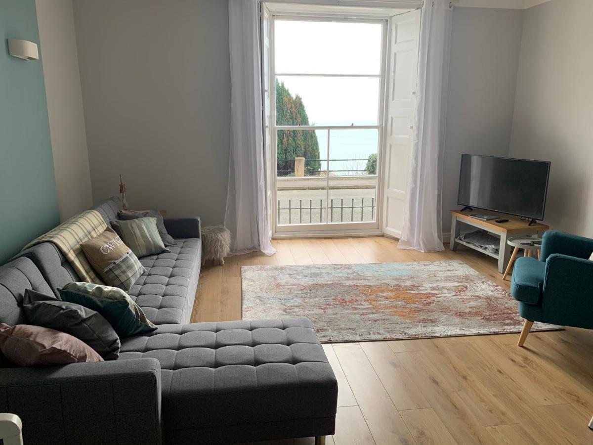 Beautiful Flat With Harbour Views Tenby Dış mekan fotoğraf